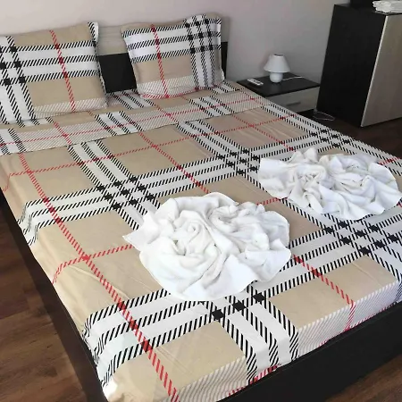 Holiday Poptashevi Varna